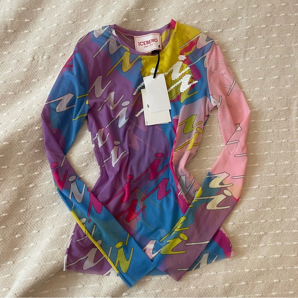 Iceberg Mesh Top - Picture 1 of 3